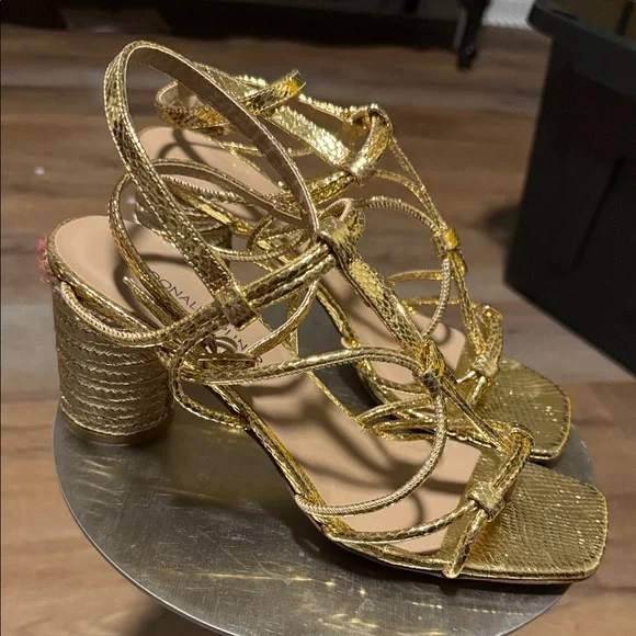 Pre-Owned Donald J. Pliner Gold Strappy Block Heels - Picture 2 of 16